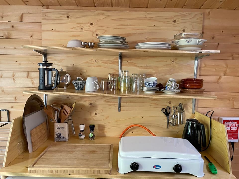 VierVaart Veldhuisje MOS Luxury tent in Zeeland, Netherlands