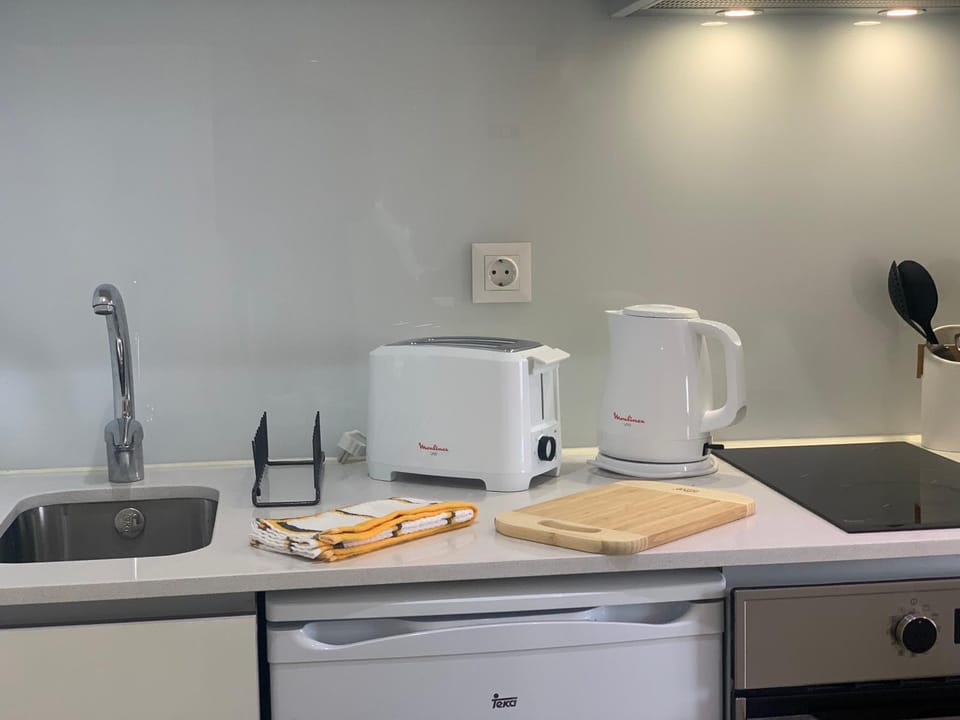 Coffee/tea facilities, Kitchen or kitchenette, toaster