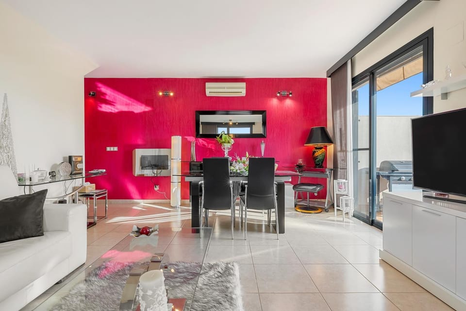 Property building, Living room