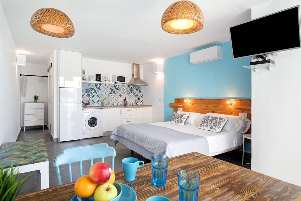 Living room, Bedroom