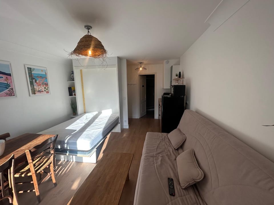 Superbe studio port Fréjus 2 - 800m de la plage Apartment in Fréjus