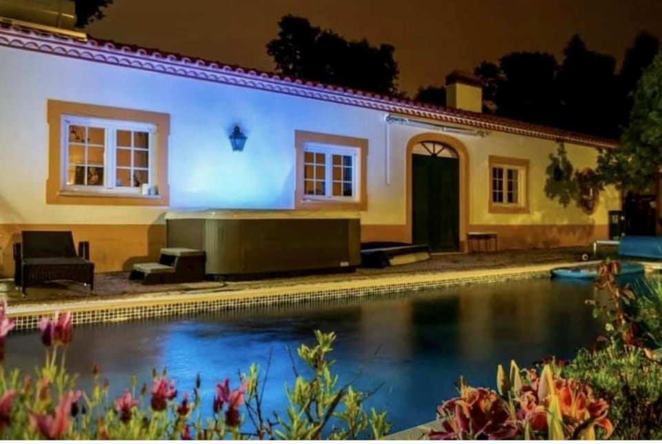Property building, Garden, Pool view, Swimming pool, Swimming pool