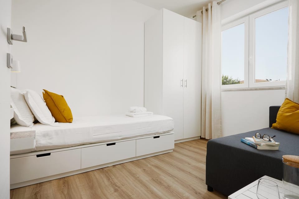 Bed, Bedroom, wardrobe