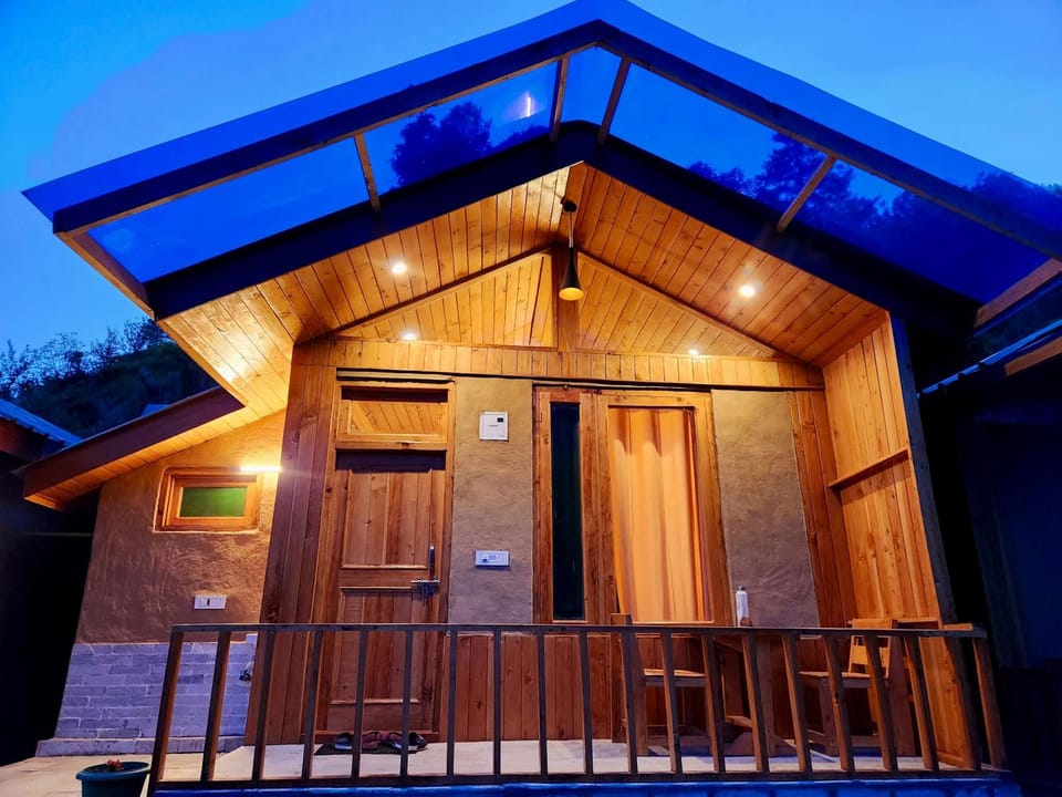 Property building, Night