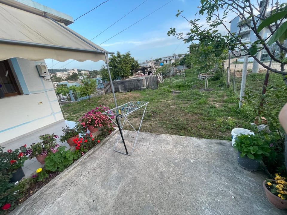 Elsa Apartment Apartment in Ksamil