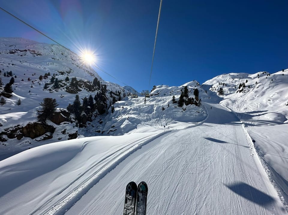 Day, Natural landscape, Winter, Skiing