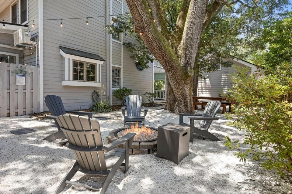 2 Azalea House in Hilton Head Island