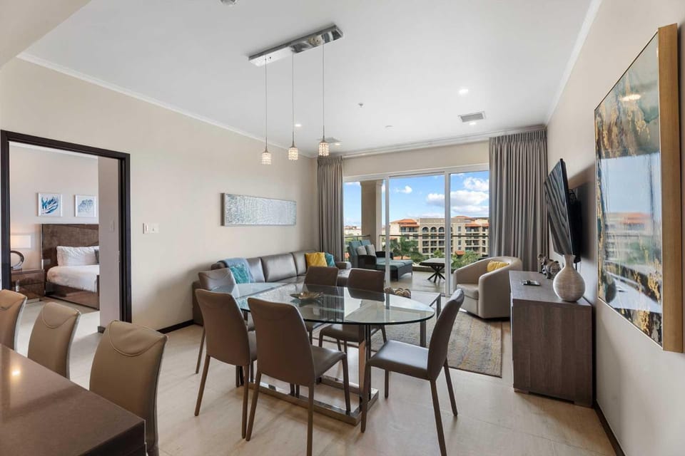 Beach View - Ocean Jewel 2BR condo - LV507 House in Noord