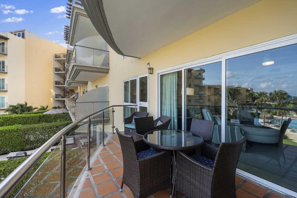 Beachfront - Summer View 2BR condo - A244 House in Noord