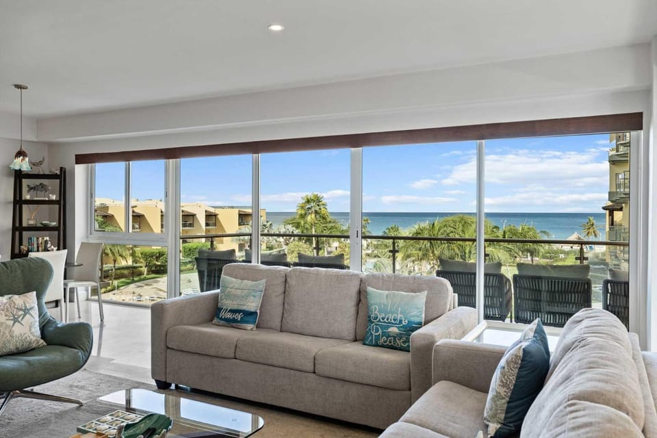 Beachfront - Aqua Vista 3BR condo - A347 House in Noord