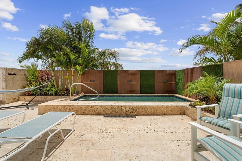 Beach View - Blue Ocean View townhome - LV18th House in Noord