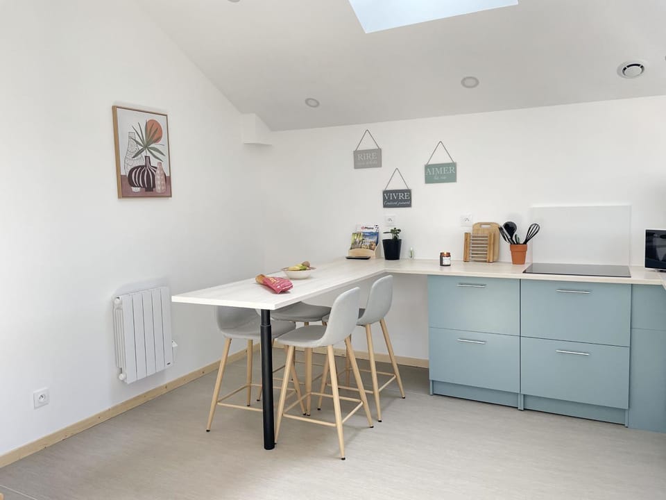 Communal lounge/ TV room, Kitchen or kitchenette, kitchen