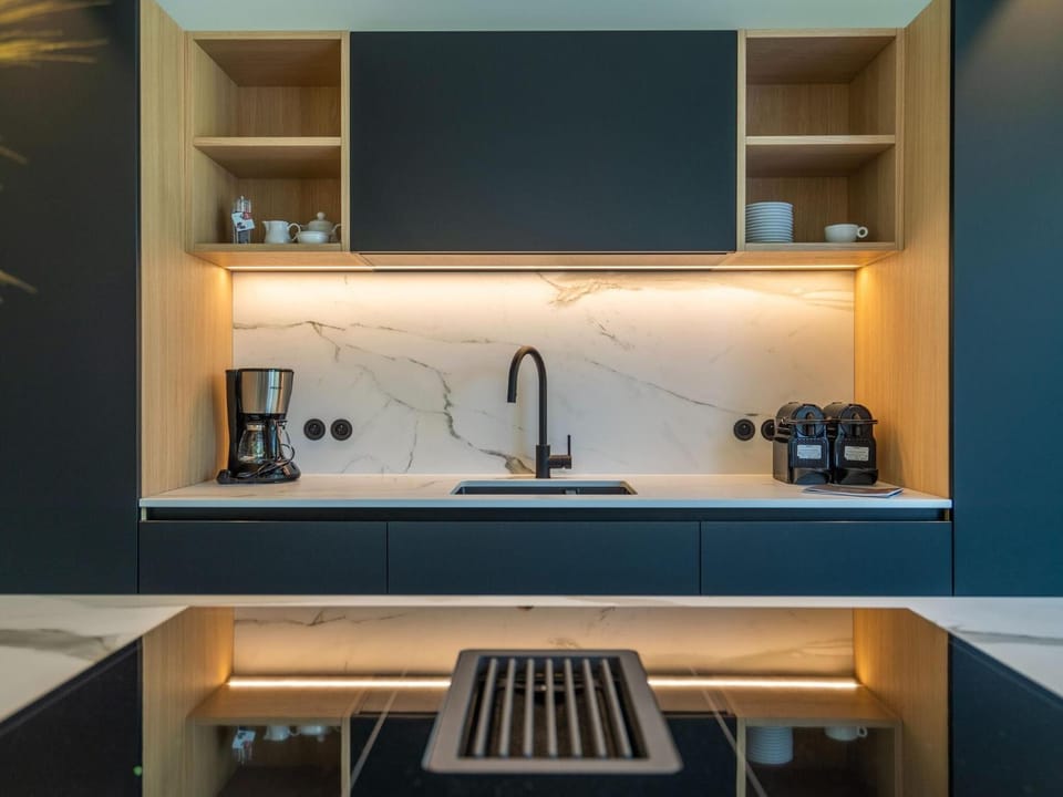 Kitchen or kitchenette, Other