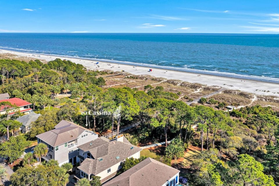 10 Cassina Lane House in South Forest Beach