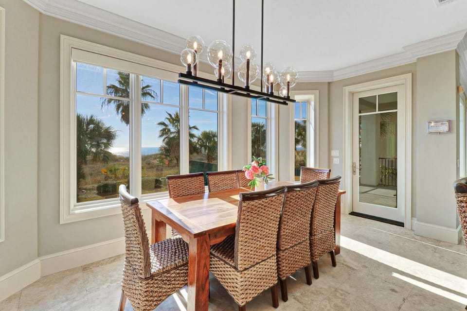 7 Guscio Way House in North Forest Beach
