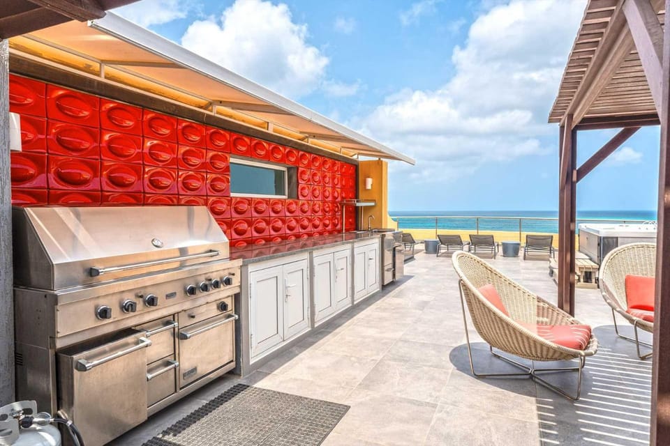 Beachfront - Panoramic View 4BR Penthouse - PH4 House in Noord