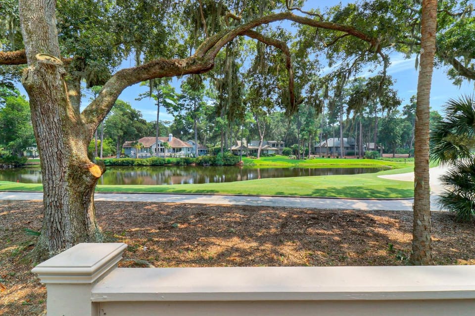38 Stoney Creek Road | Carolina Getaway House in Hilton Head Island