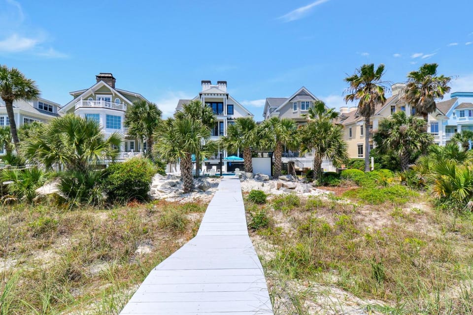 9 Guscio Way House in North Forest Beach