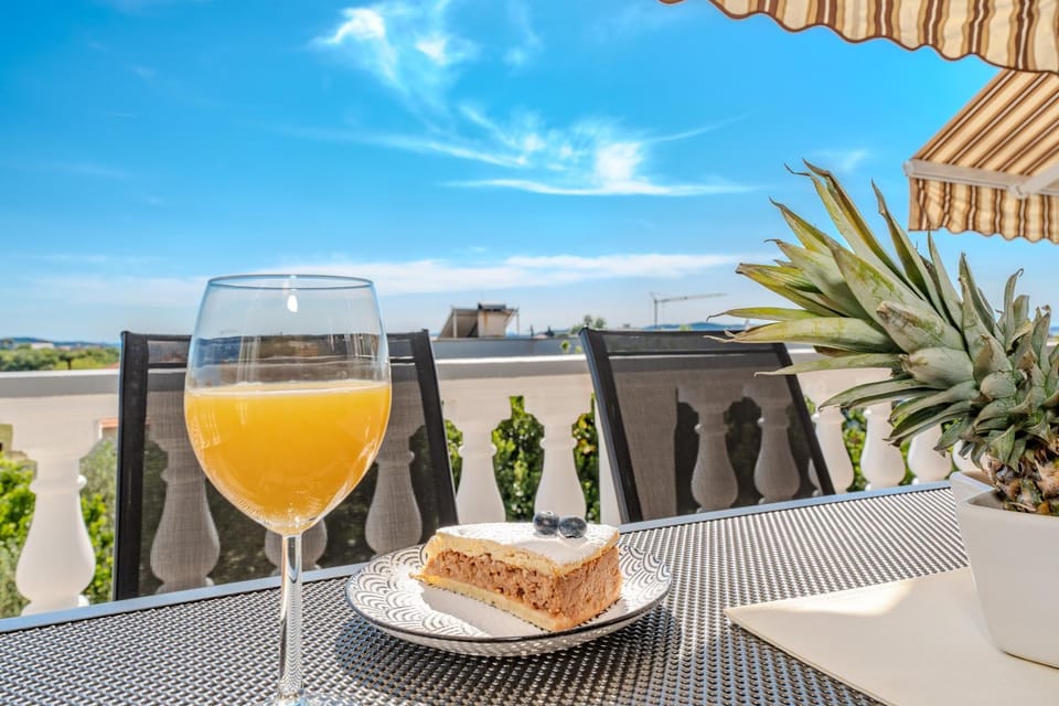 Day, View (from property/room), Balcony/Terrace, Sea view