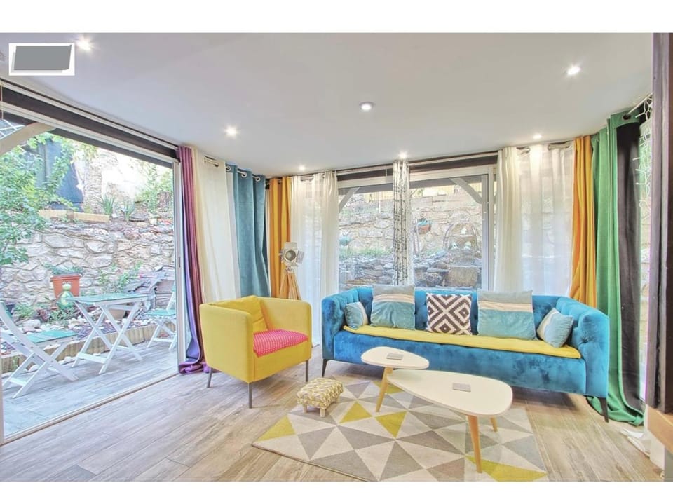 Rez de jardin plage Apartment in Toulon