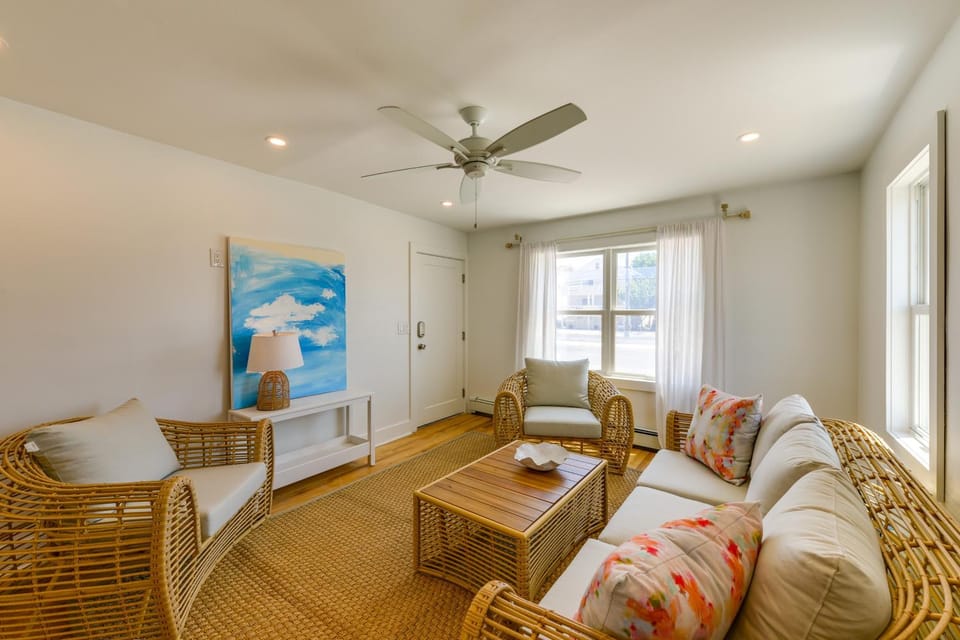 Brigantine Waterfront Vacation Rental w/ Grill Apartment in Brigantine