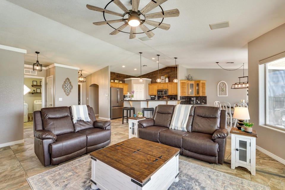 Pet Friendly w/ Private Pool: Lake Havasu Home! House in Lake Havasu City