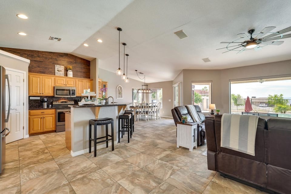 Pet Friendly w/ Private Pool: Lake Havasu Home! House in Lake Havasu City