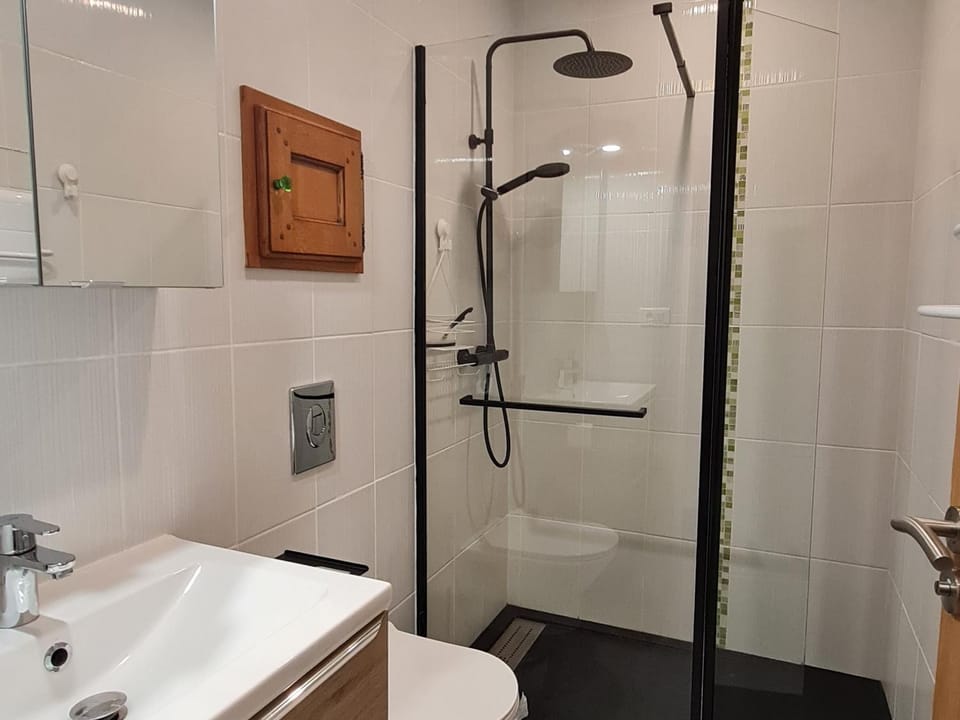 Charmant gîte avec terrasse près du Lac de Madine, idéal pour 2 à 4 personnes - FR-1-585-90 House in Grand Est