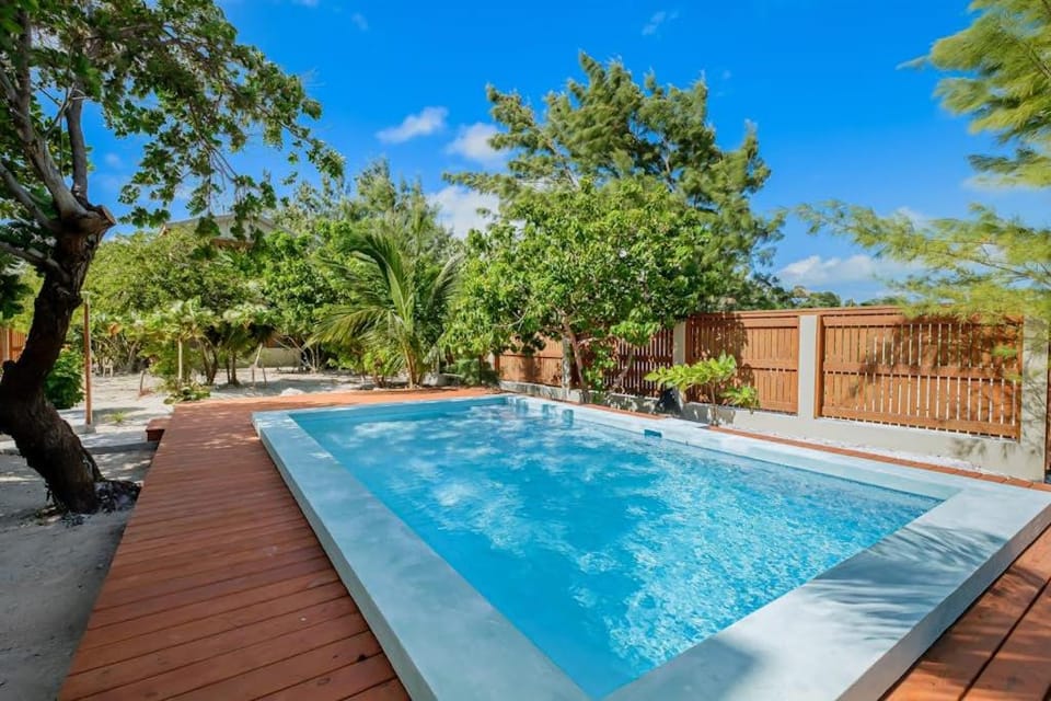 The Cottages at Island Pearl Gold Standard Certified House in Belize District