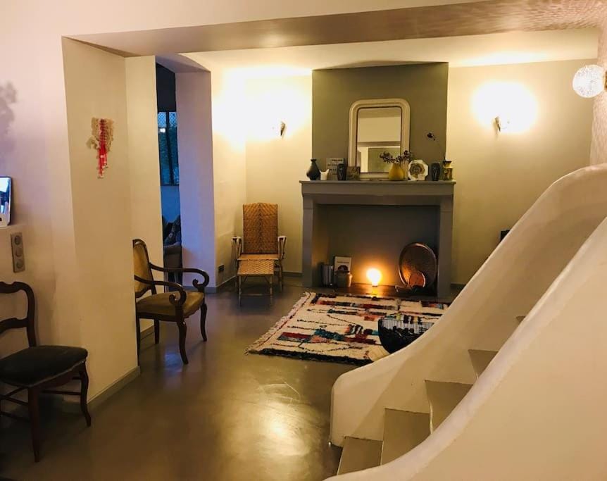 Grande Maison en bord de Seine, 1h 15de Paris Villa in Normandy