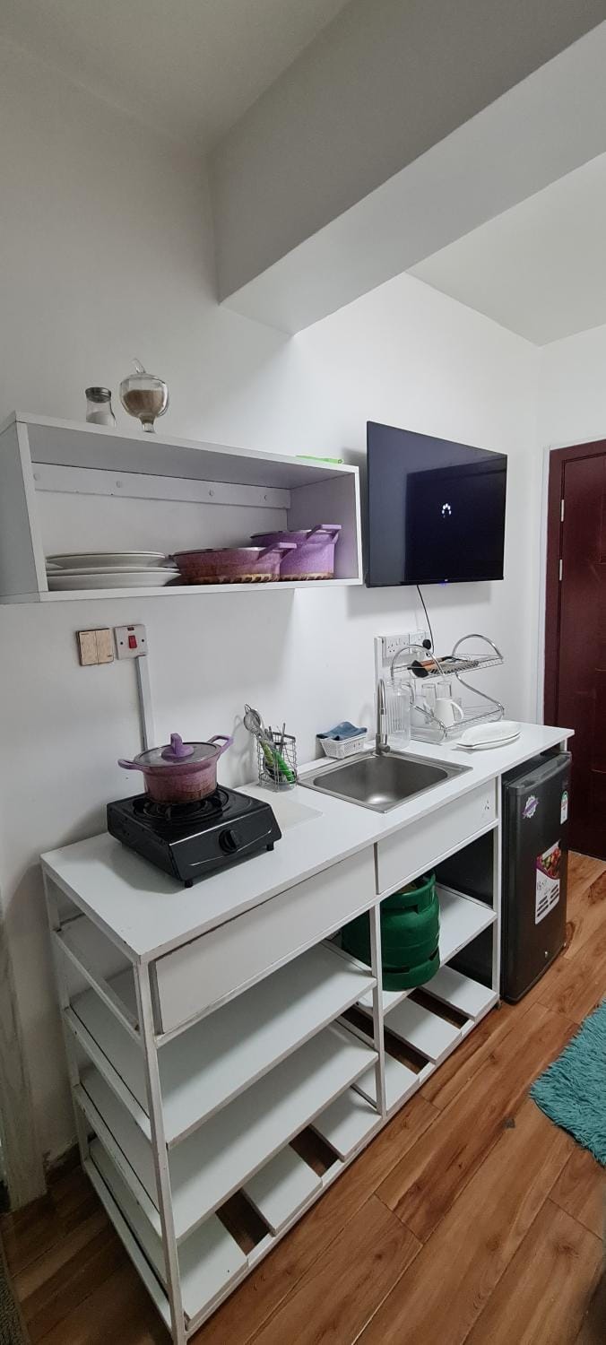 Communal lounge/ TV room, Kitchen or kitchenette