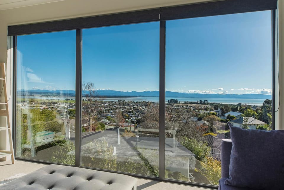 Blue Water Views House in Nelson