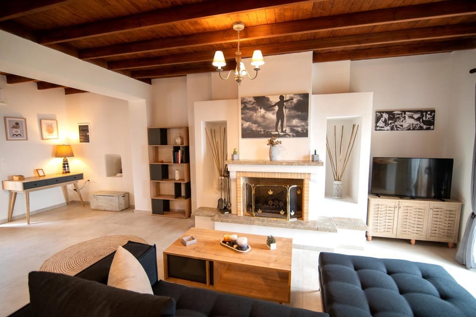 TV and multimedia, Seating area