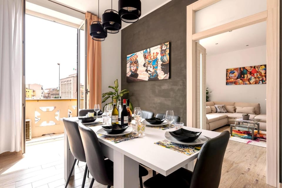 [The historical center of Palermo] La Dolce Vita House in Palermo