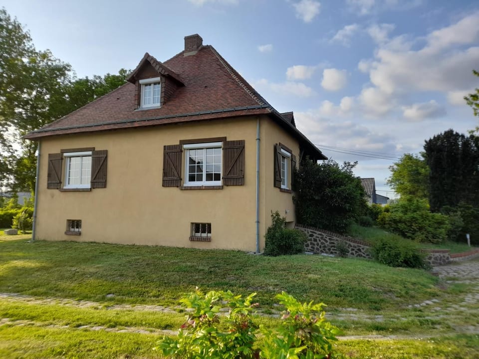 Property building, Garden