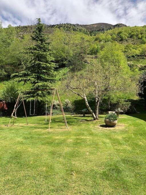 Appartement Chez Place à Estaing Apartment in Arrens-Marsous