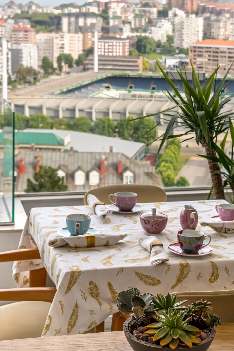 View (from property/room), Balcony/Terrace, City view
