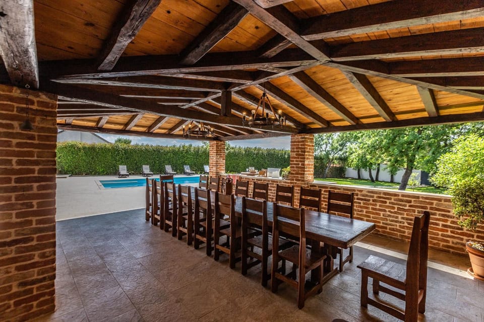 Patio, View (from property/room), Balcony/Terrace, Pool view, Swimming pool, sunbed