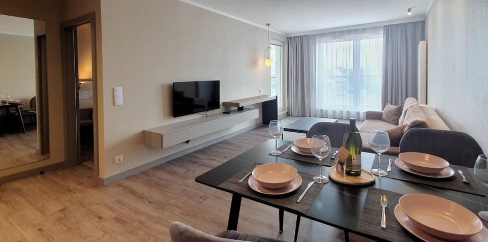 HolidayHomePL Bel Mare 314e z sypialnią i balkonem Apartment in Miedzyzdroje