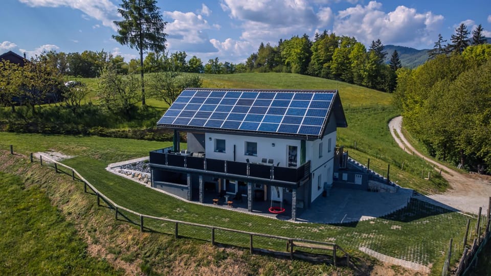 Property building, Day, Natural landscape