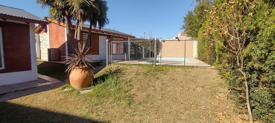 Property building, Patio, Nearby landmark, Off site, Day, Garden, View (from property/room), Garden view, Pool view, Area and facilities, Shopping Area, Swimming pool, Swimming pool, Inner courtyard view