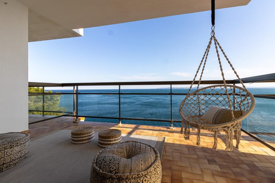 View (from property/room), Balcony/Terrace, Sea view