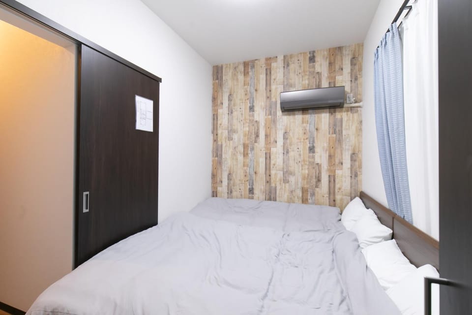 Private house for max 9ppl 2bed rooms 5 beds Apartment in Osaka