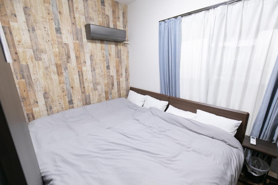 Private house for max 9ppl 2bed rooms 5 beds Apartment in Osaka