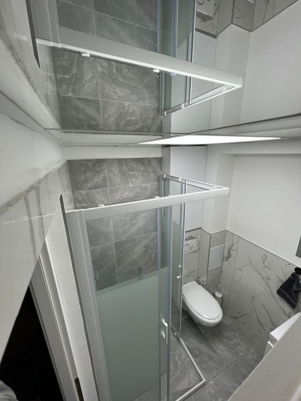 Shower, Toilet, Bathroom