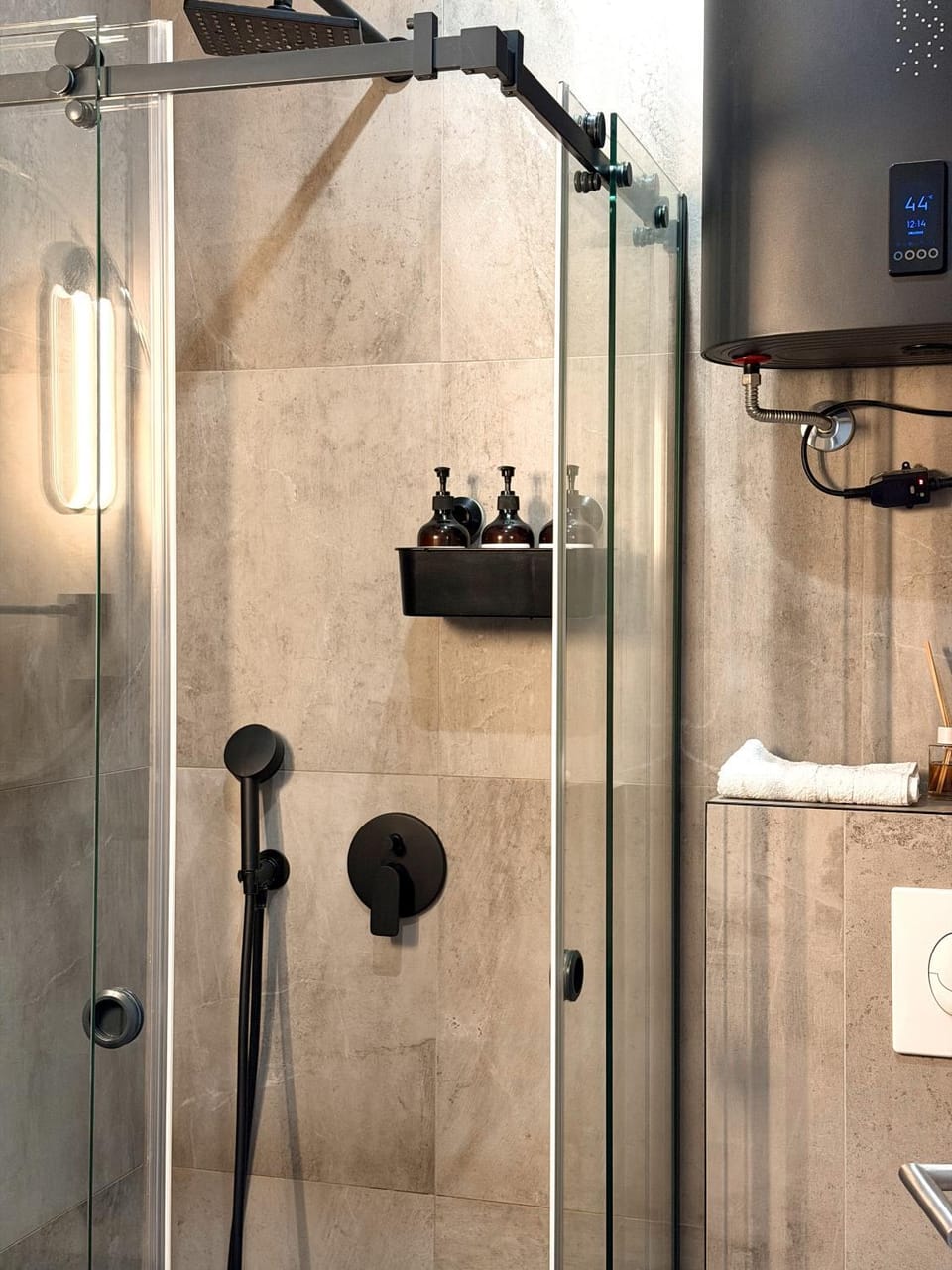 Shower, Bathroom