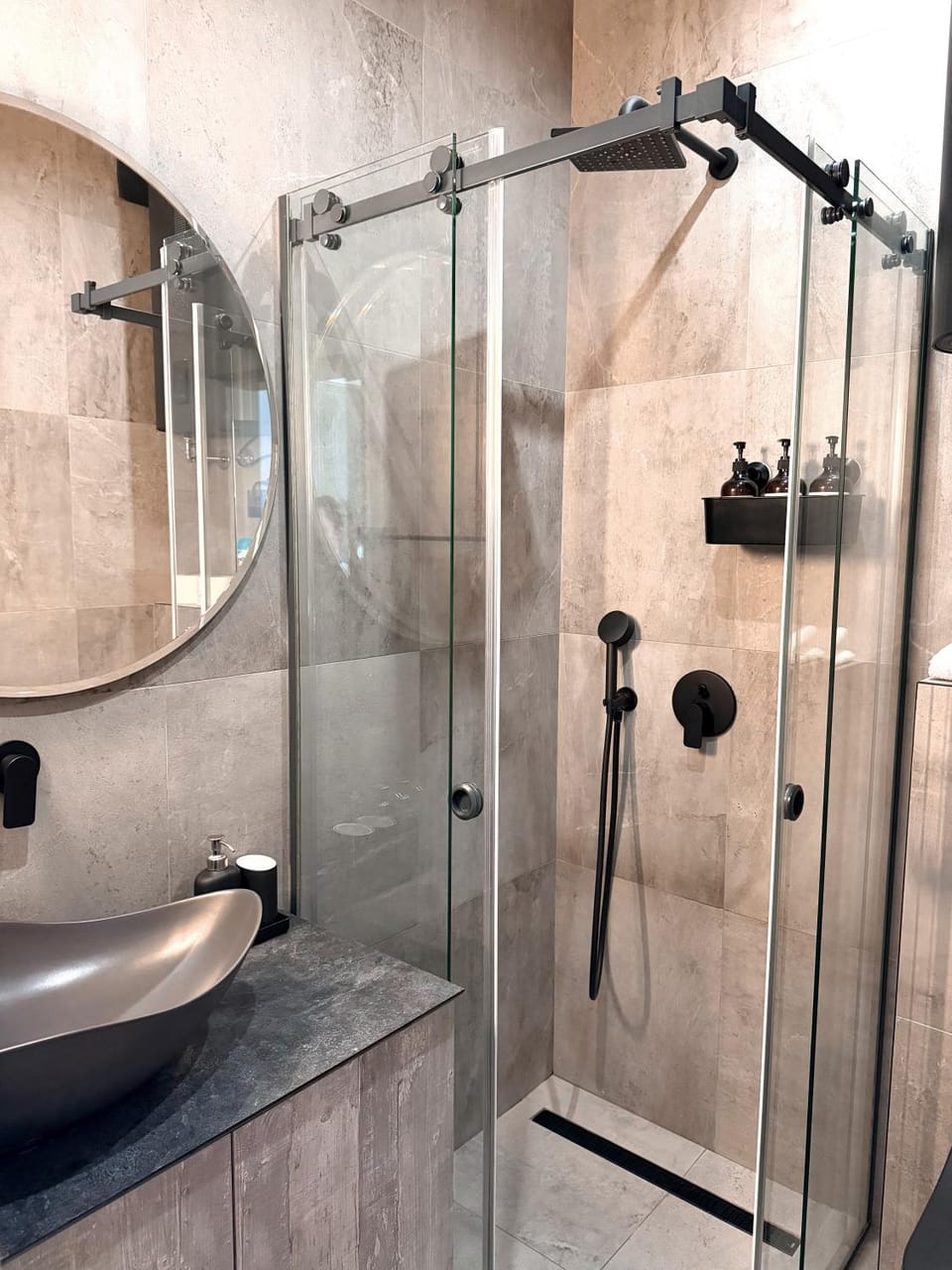 Shower, Bathroom