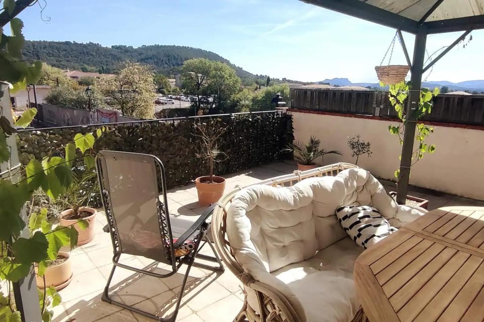 Patio, Summer, Balcony/Terrace, sunbed