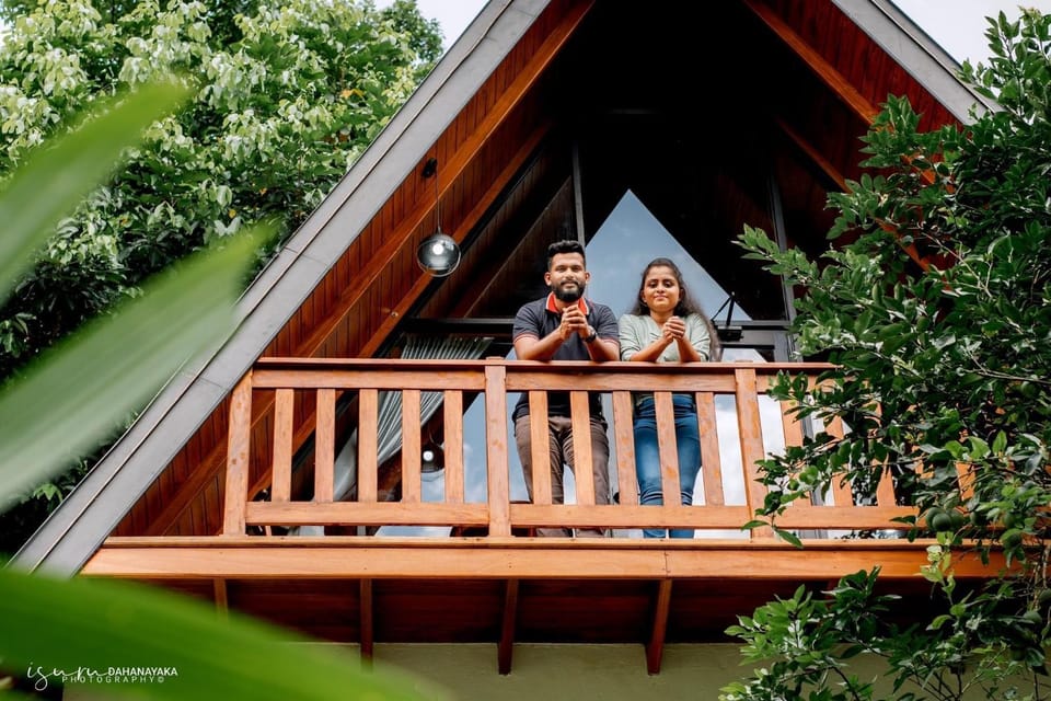 Tea cabin by Hoyts Cabin in Sri Lanka