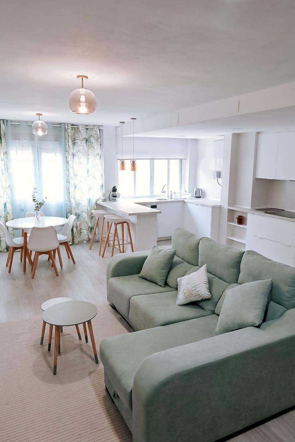 Mikasika - Duplex Apartment with seasonal swimming pool & walking distance from the beach Apartment in Axarquía